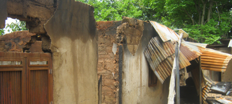 Verwoeste kerk in Nigeria