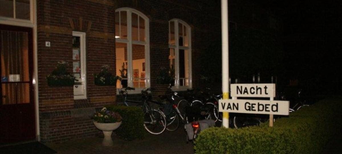 Nacht van Gebed bord