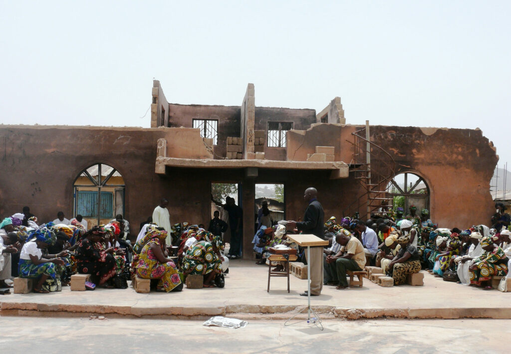 Verwoeste kerk in Nigeria