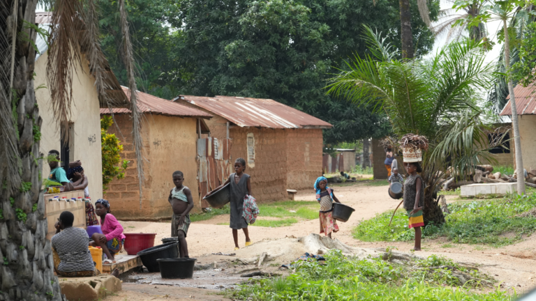 Dagelijks leven in een dorp in Centraal Nigeria