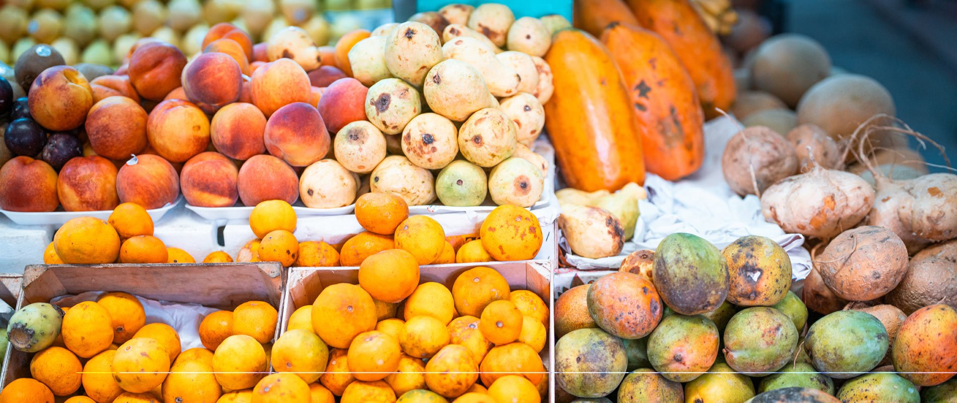 Fruitverkoop langs de straat