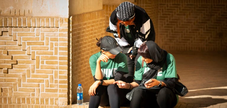 Iraanse vrouwen in gesprek
