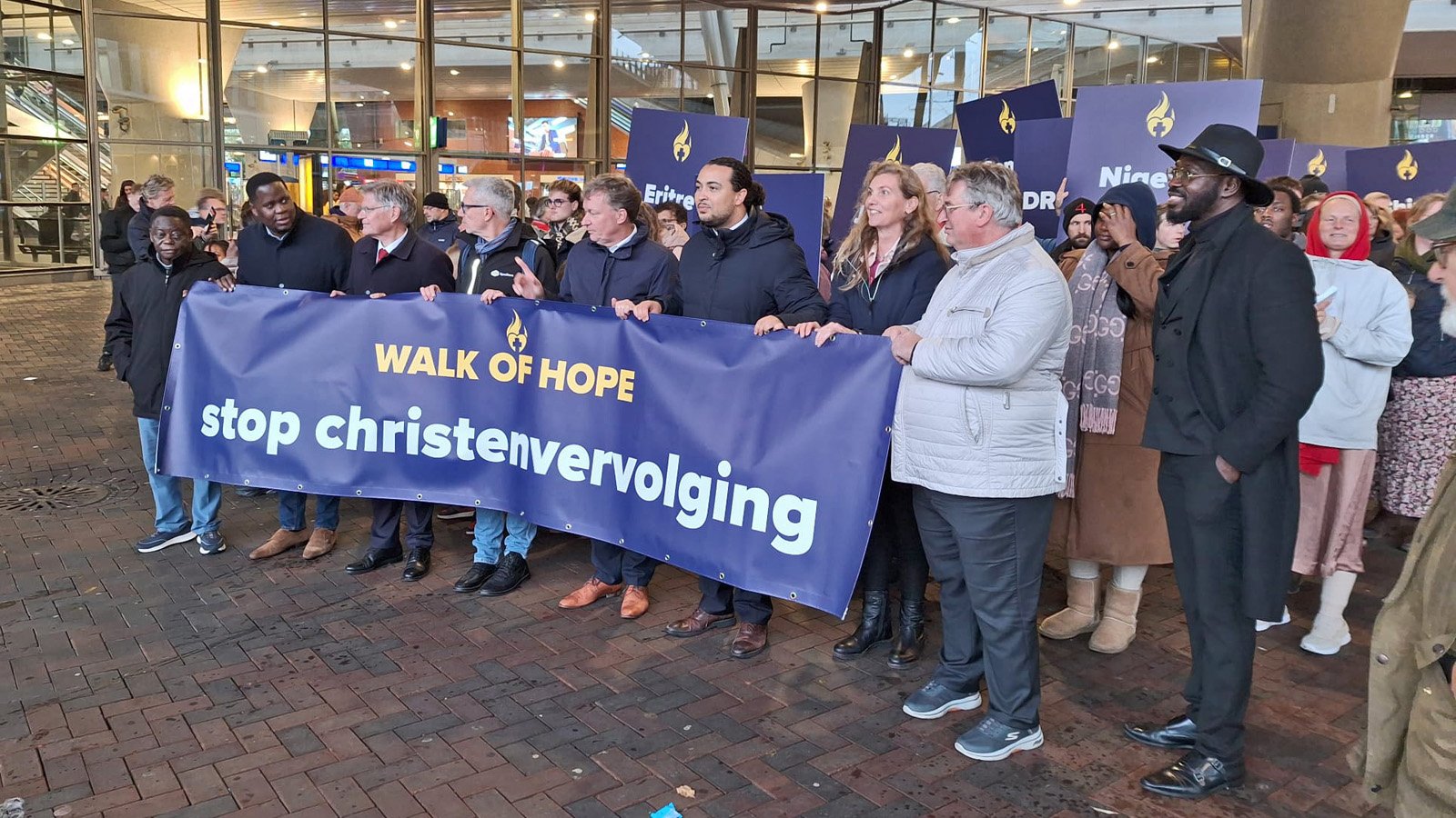04 251023 Open Doors - Walk of Hope - Stille tocht tegen christenvervolging - spandoek 1600x900